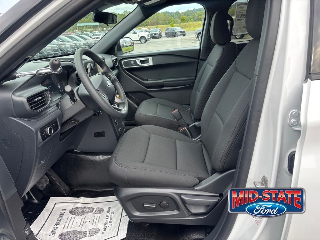 2025 Ford Utility Police Interceptor Base