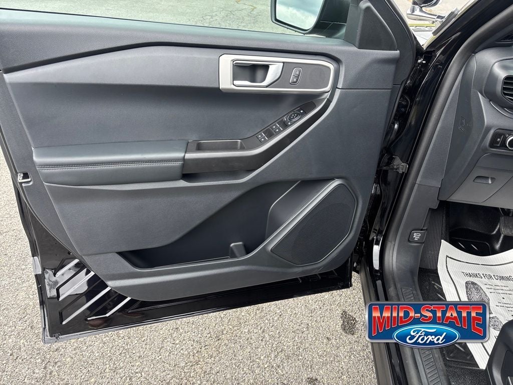 2025 Ford Utility Police Interceptor Base