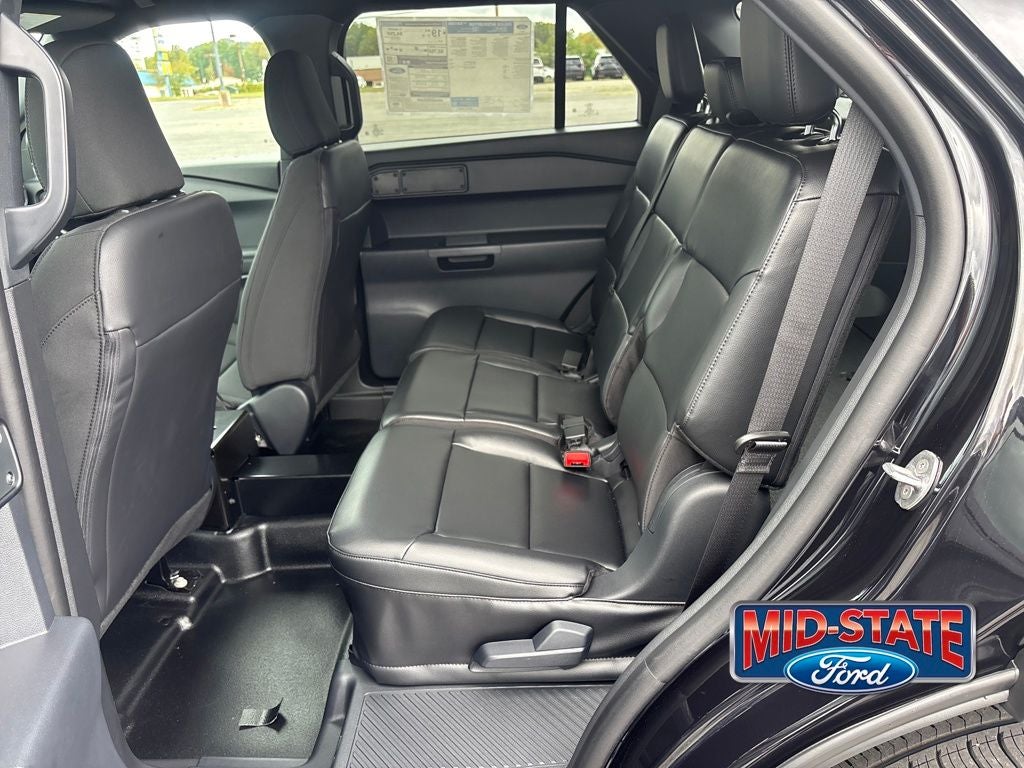 2025 Ford Utility Police Interceptor Base