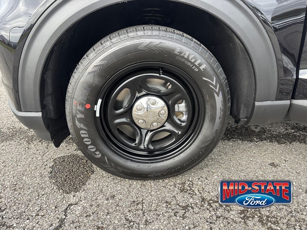 2025 Ford Utility Police Interceptor Base