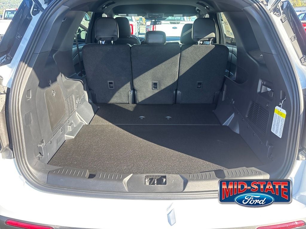 2025 Ford Utility Police Interceptor Base