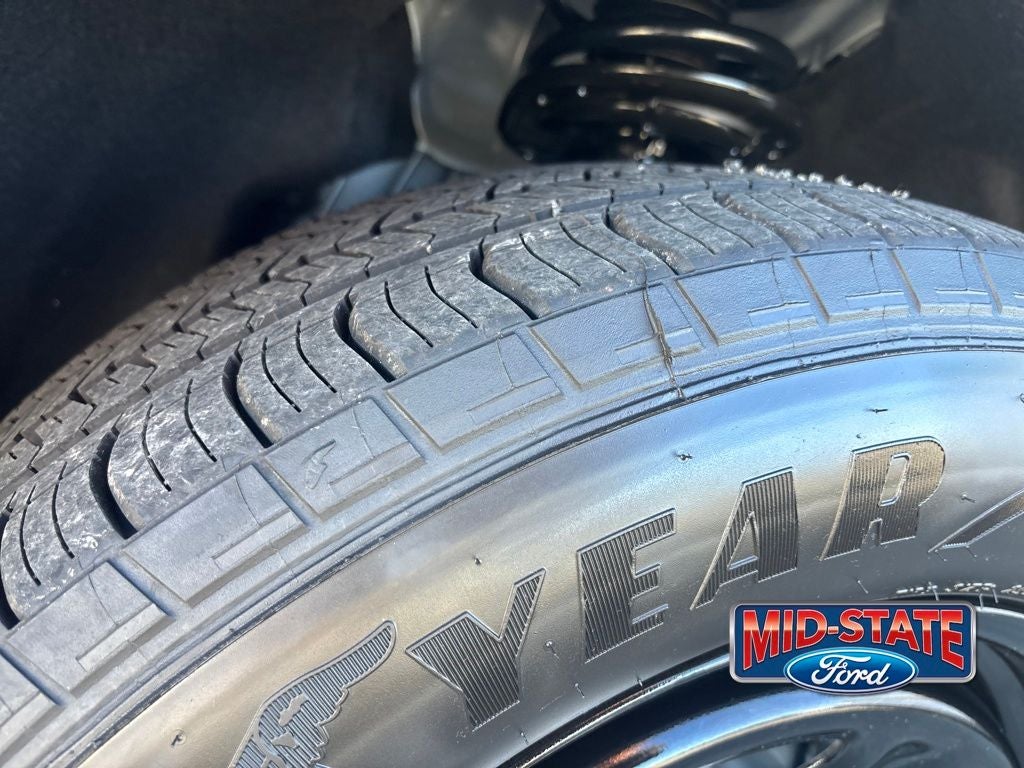 2025 Ford Utility Police Interceptor Base