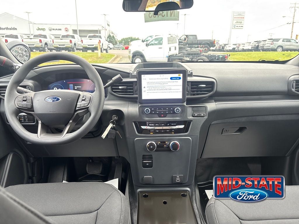 2025 Ford Utility Police Interceptor Base