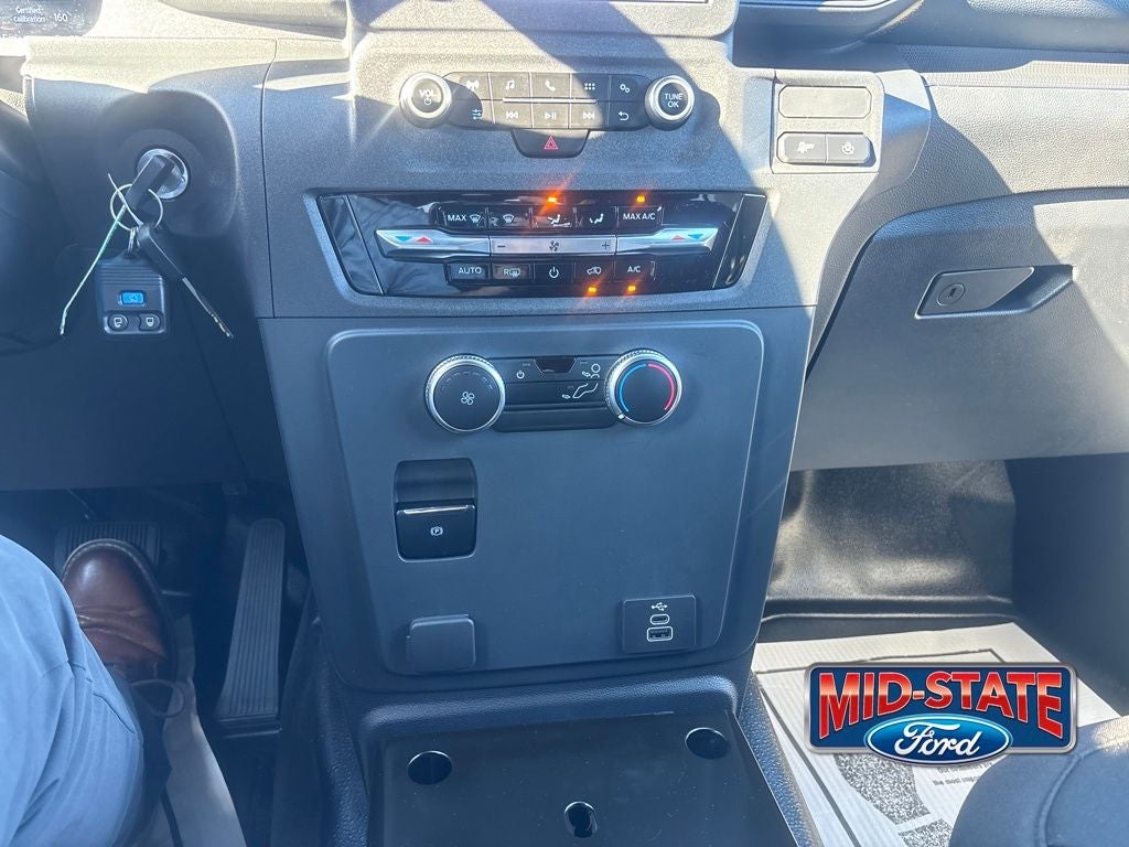 2025 Ford Utility Police Interceptor Base