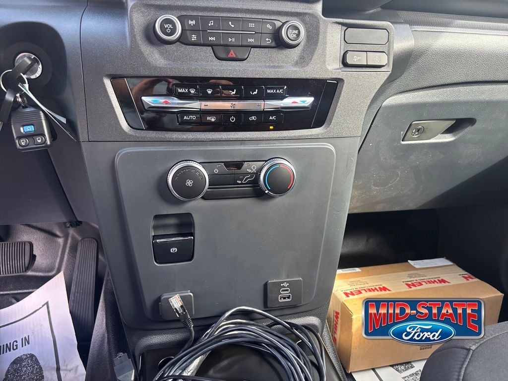 2025 Ford Utility Police Interceptor Base