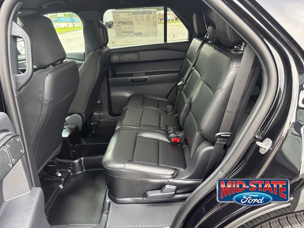 2025 Ford Utility Police Interceptor Base