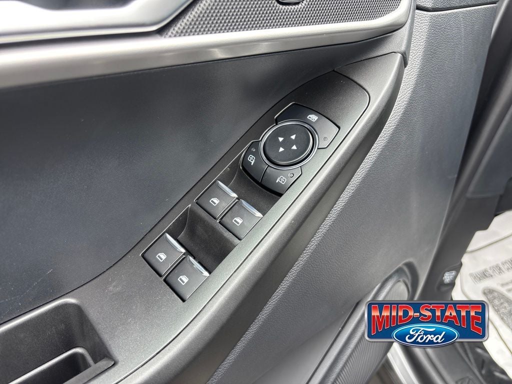 2025 Ford Utility Police Interceptor Base