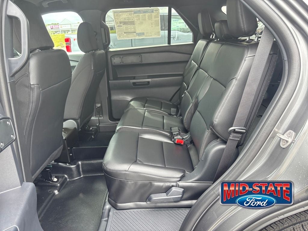 2025 Ford Utility Police Interceptor Base