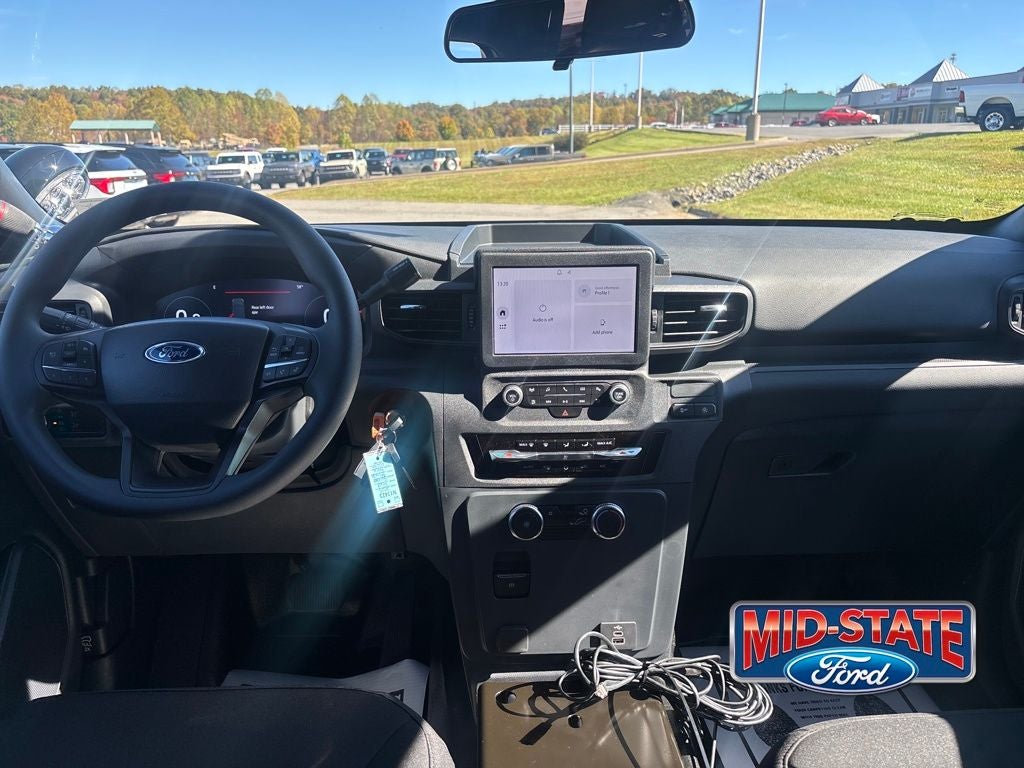 2025 Ford Utility Police Interceptor Base