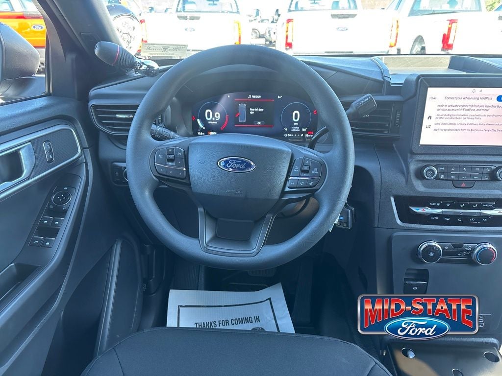 2025 Ford Utility Police Interceptor Base