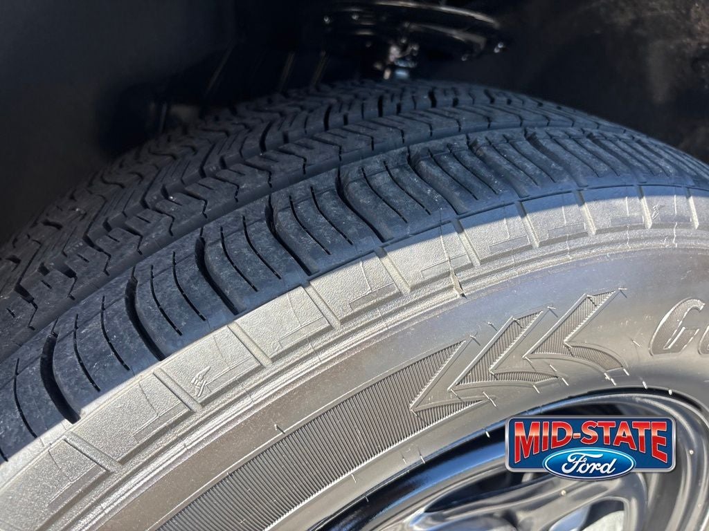 2025 Ford Utility Police Interceptor Base