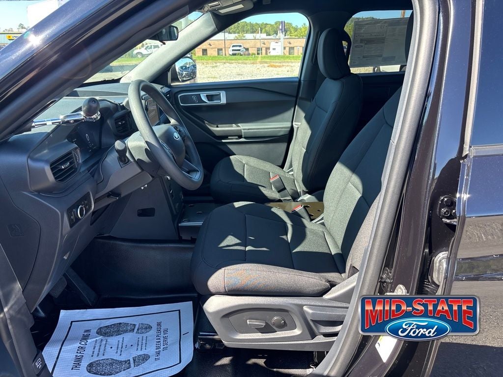 2025 Ford Utility Police Interceptor Base