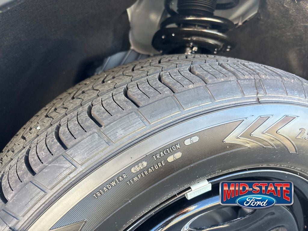 2025 Ford Utility Police Interceptor Base