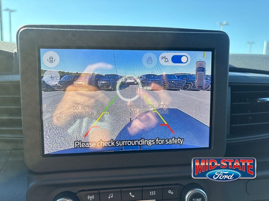 2025 Ford Utility Police Interceptor Base