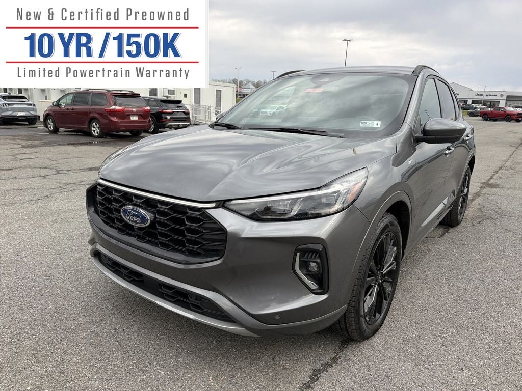 2023 Ford Escape ST-Line Elite