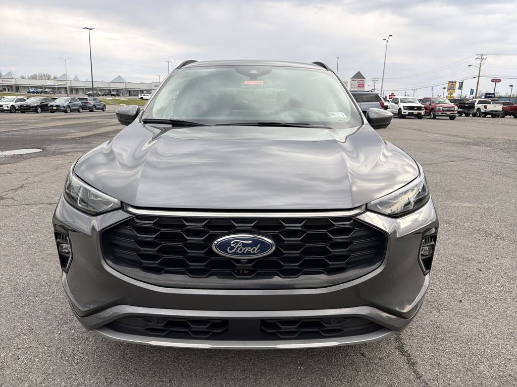 2023 Ford Escape ST-Line Elite