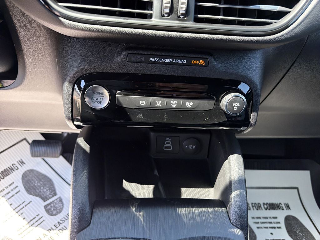 2025 Ford Escape Hybrid ST-Line Elite