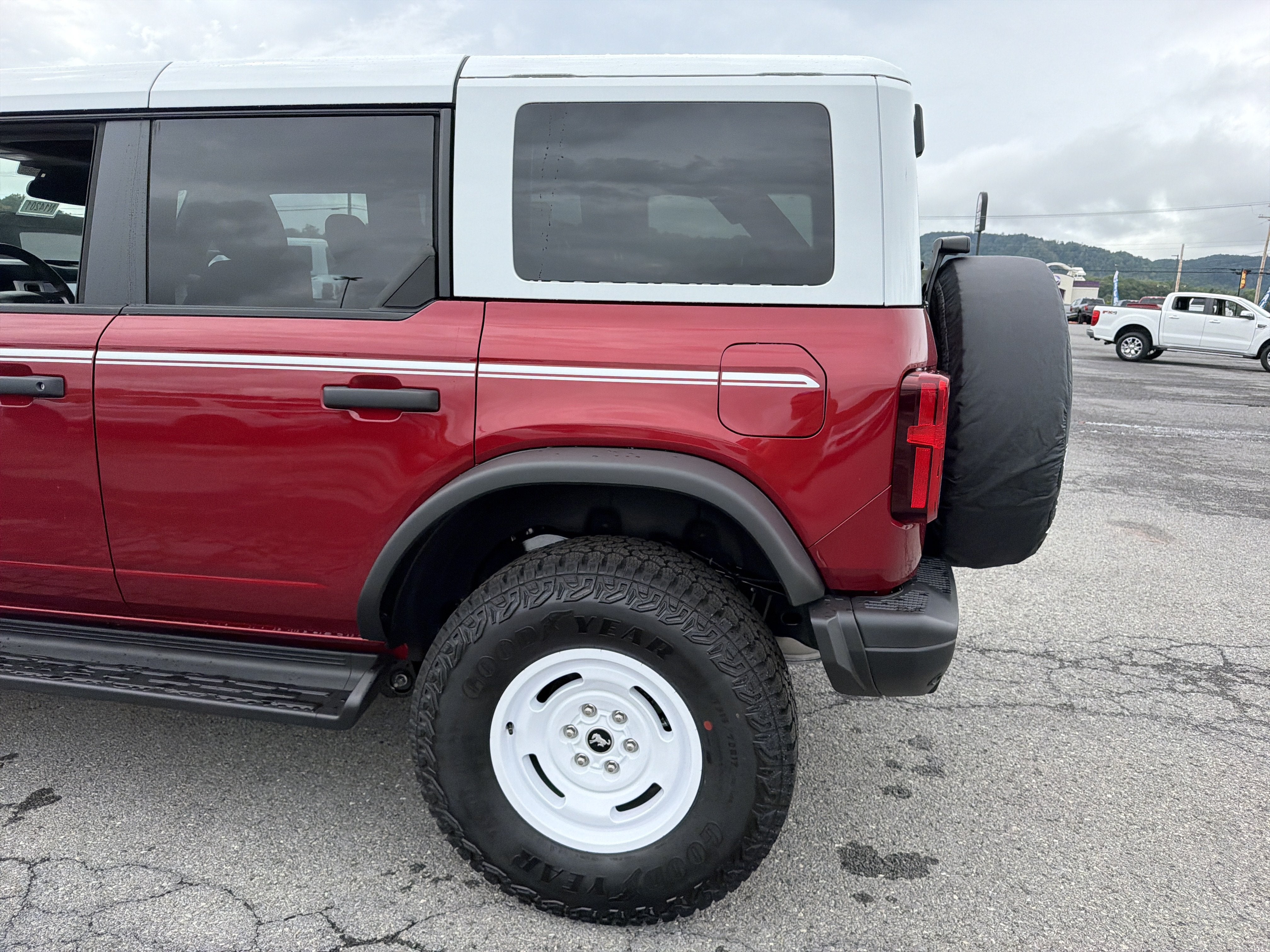 2026 Ford Bronco Heritage Edition