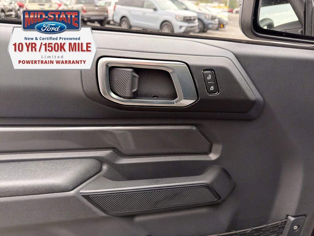 2025 Ford Bronco Base