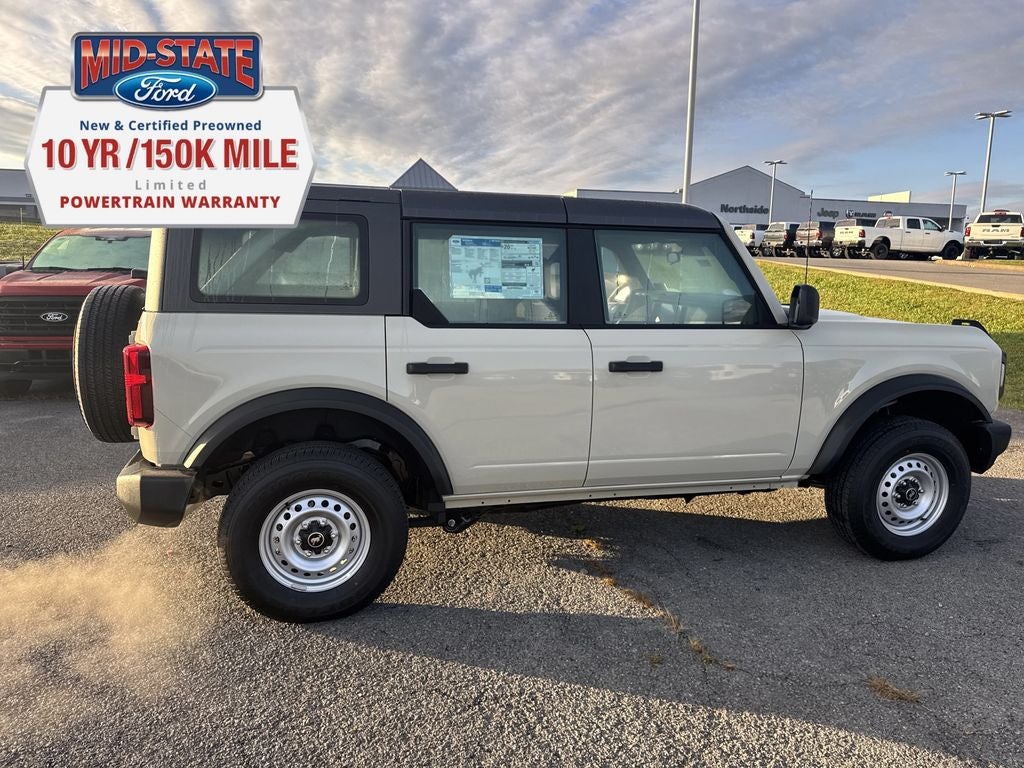 2025 Ford Bronco Base