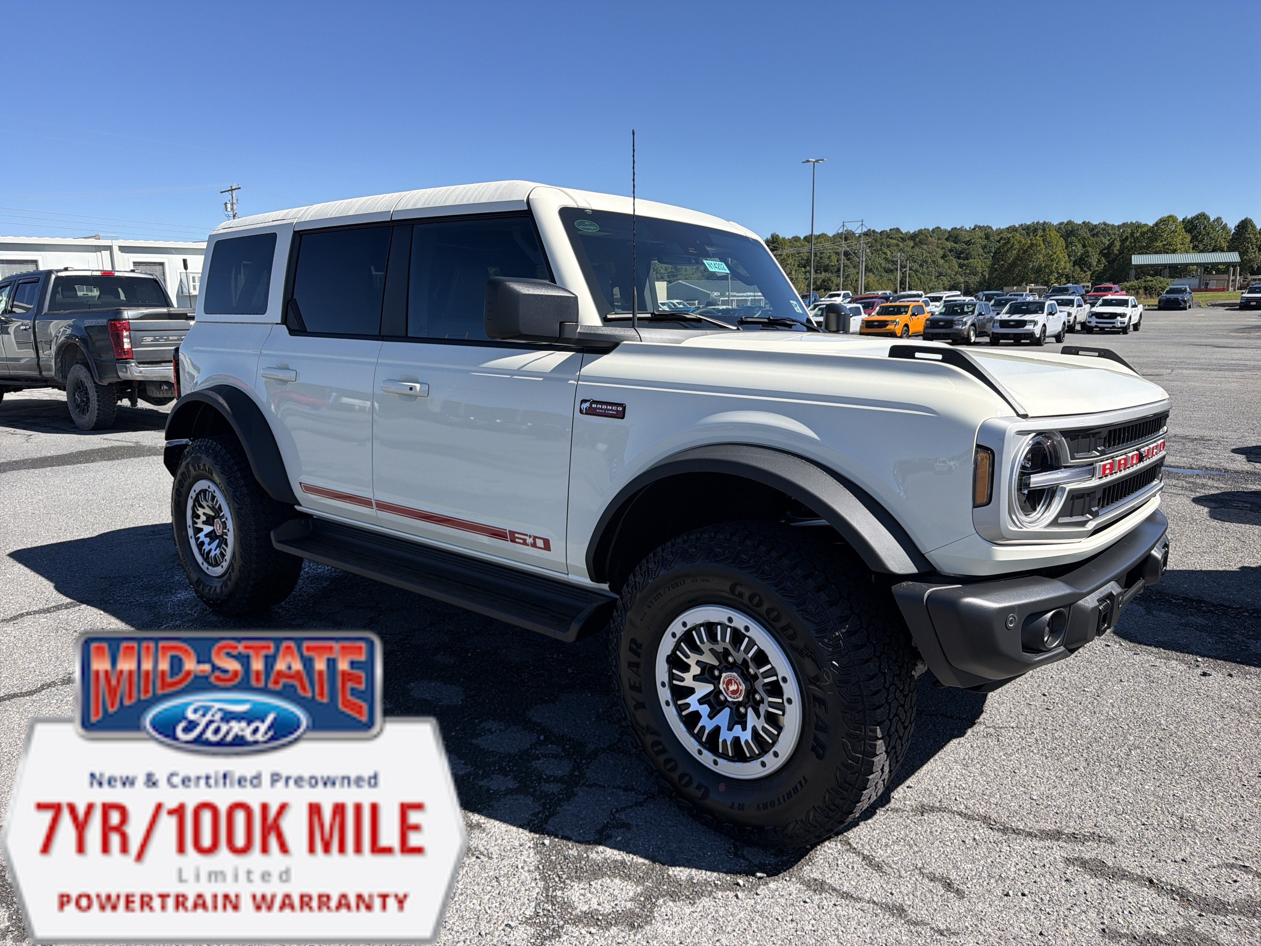 2026 Ford Bronco Outer Banks