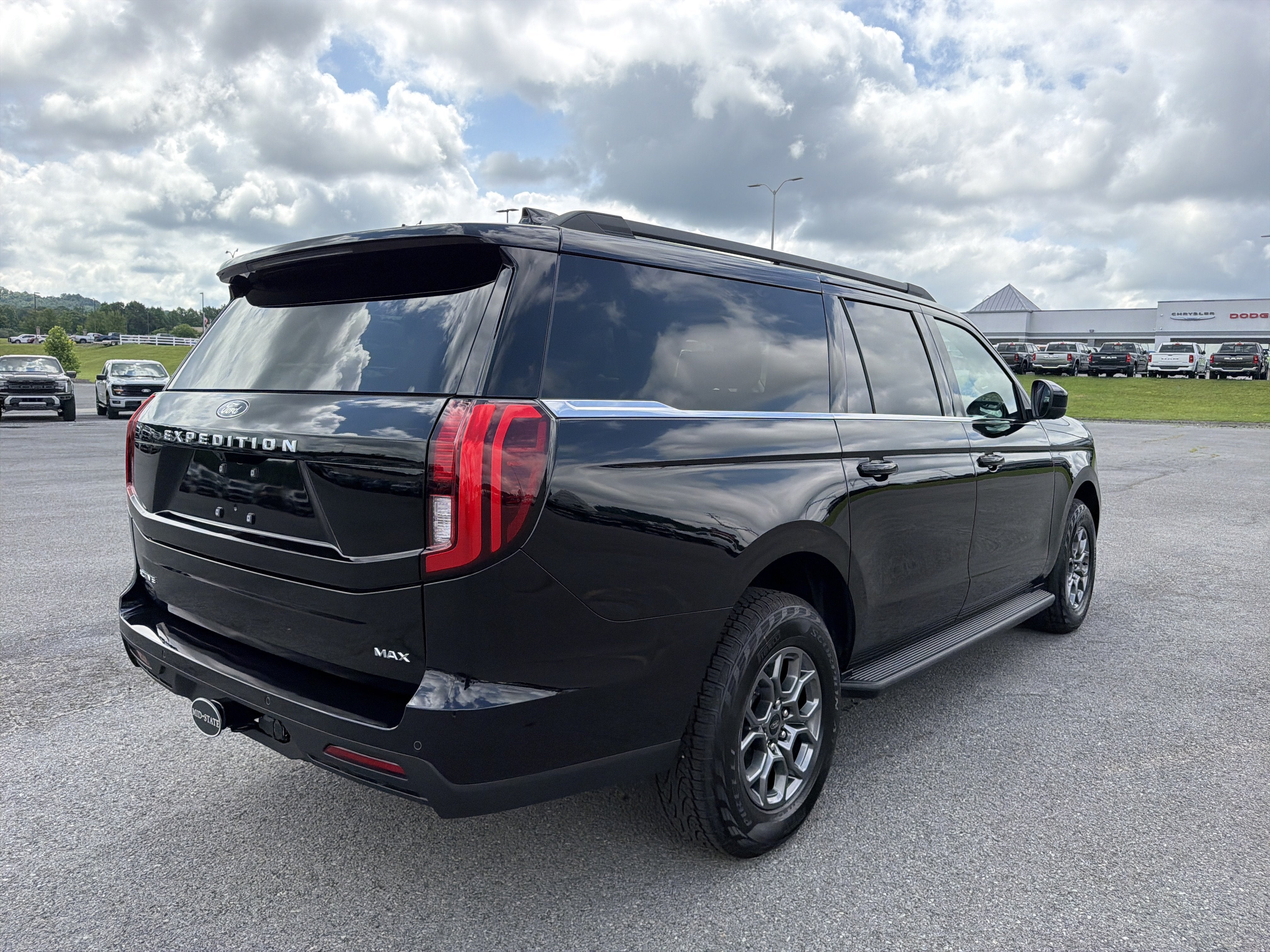 2026 Ford Expedition Max Active