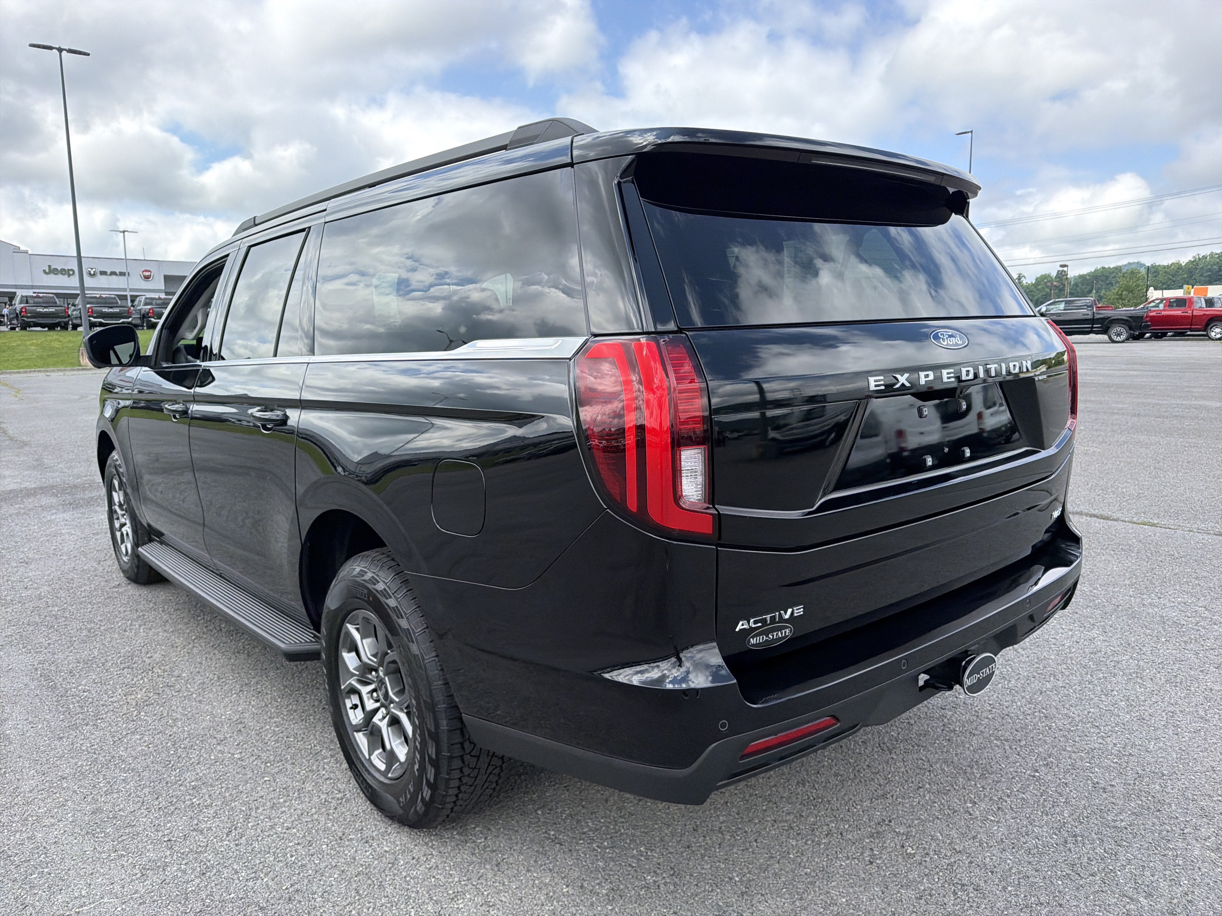 2026 Ford Expedition Max Active