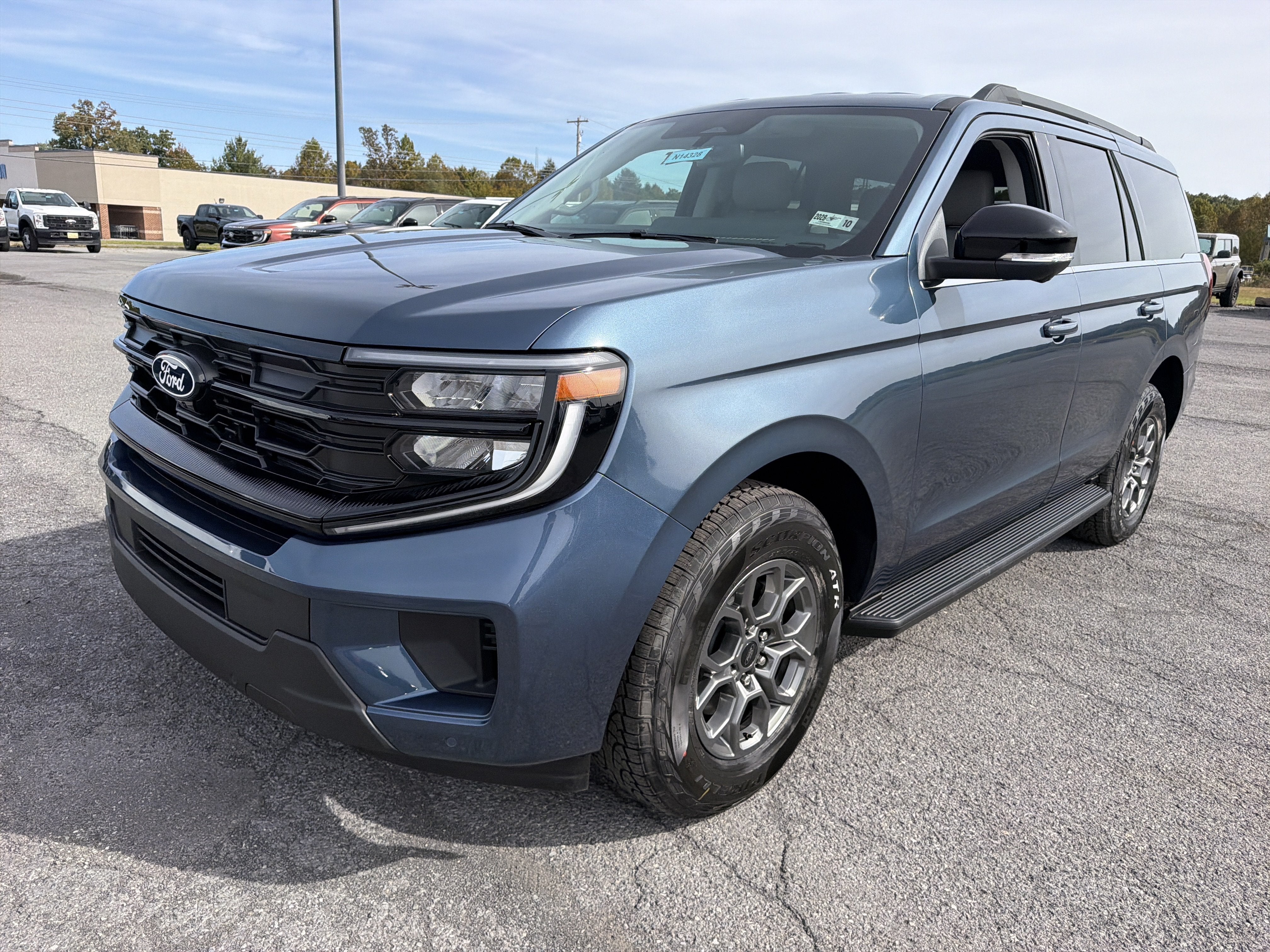 2027 Ford Expedition Active