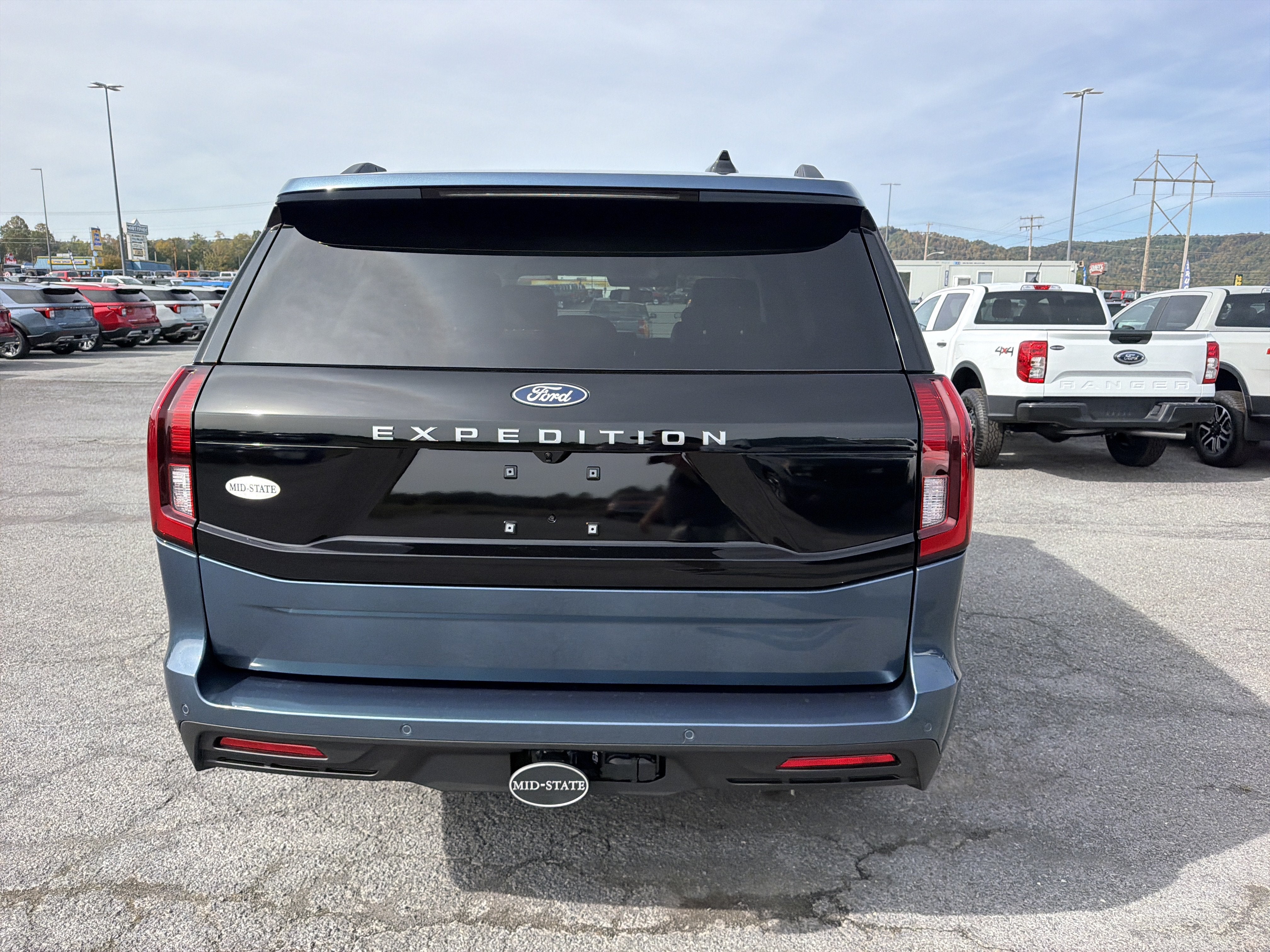 2027 Ford Expedition Active