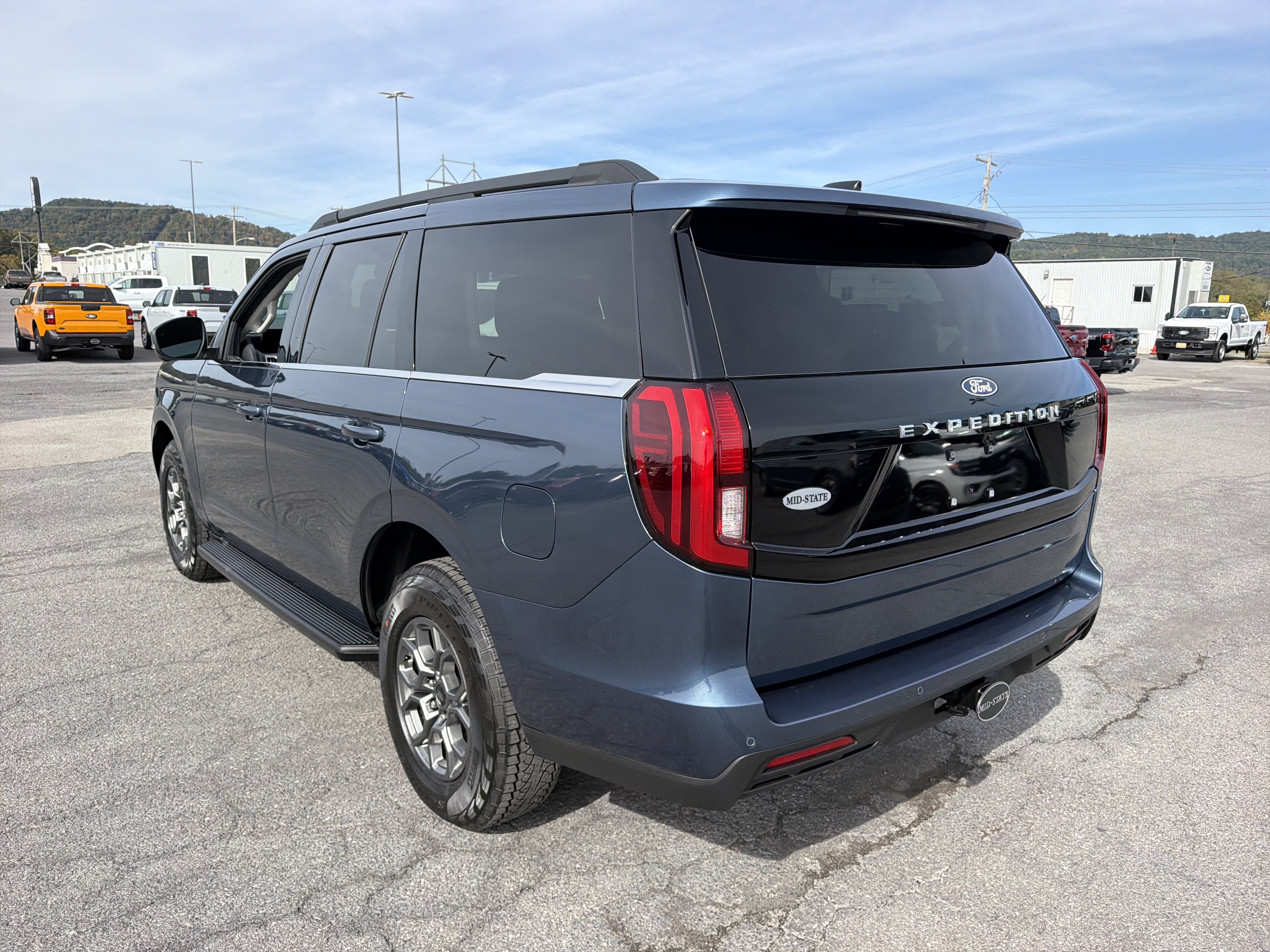 2027 Ford Expedition Active