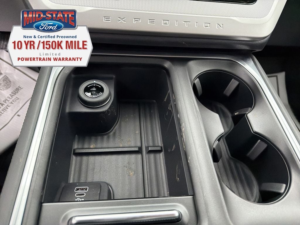 2026 Ford Expedition Active