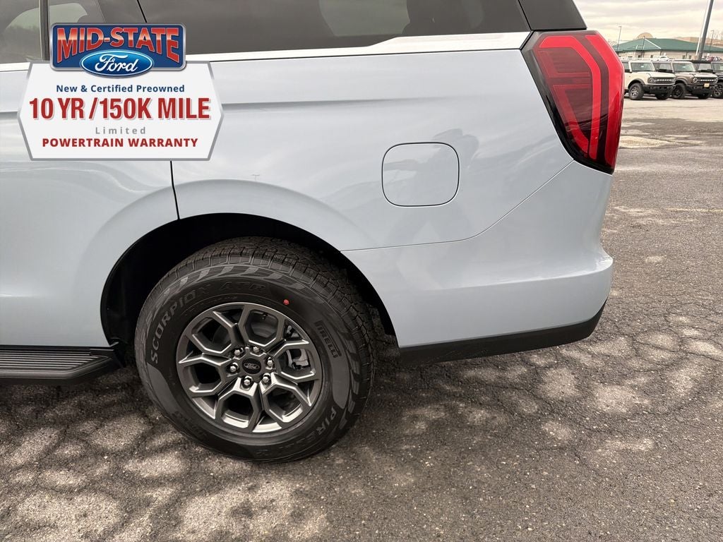 2026 Ford Expedition Active