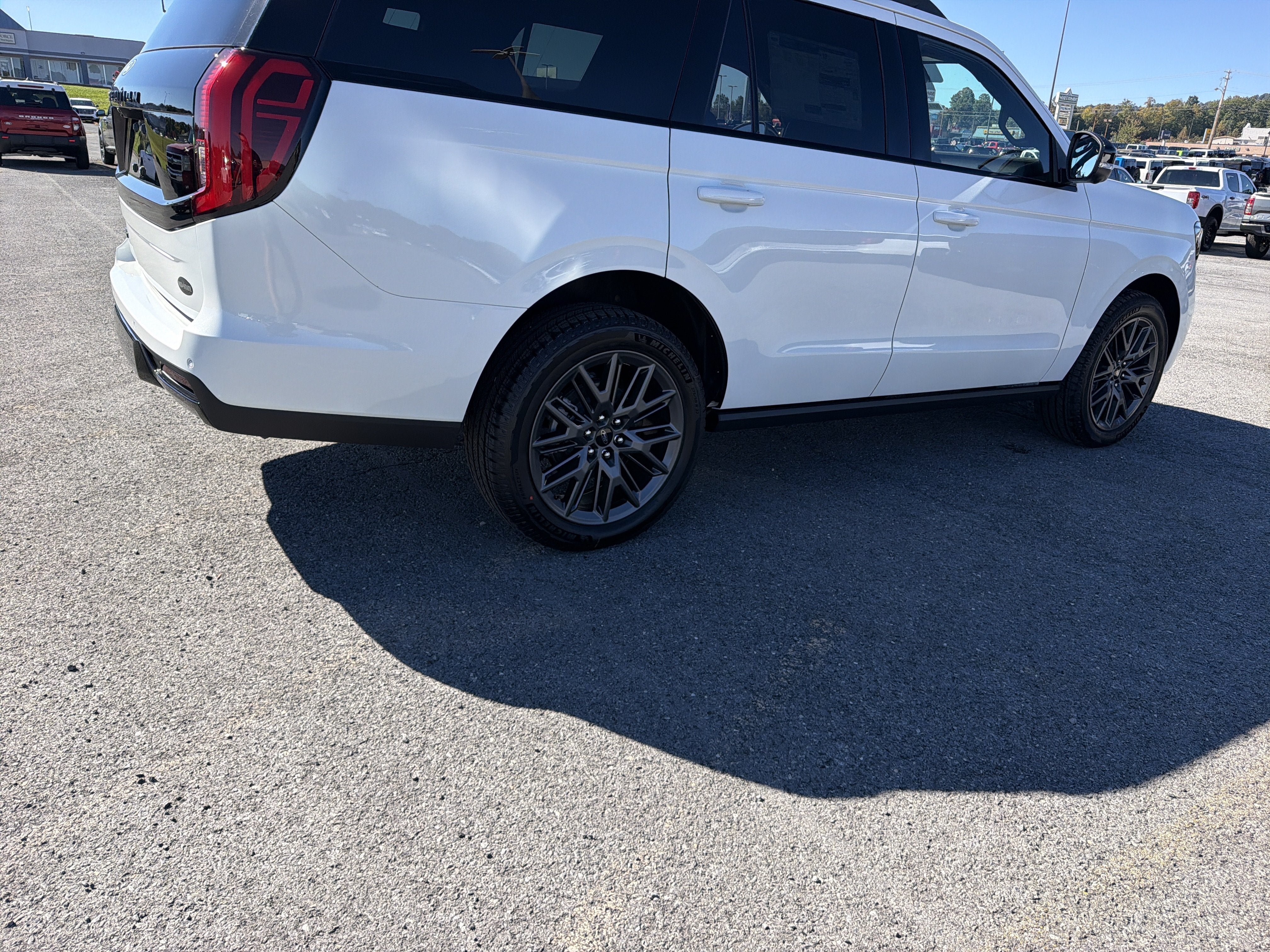 2027 Ford Expedition Platinum