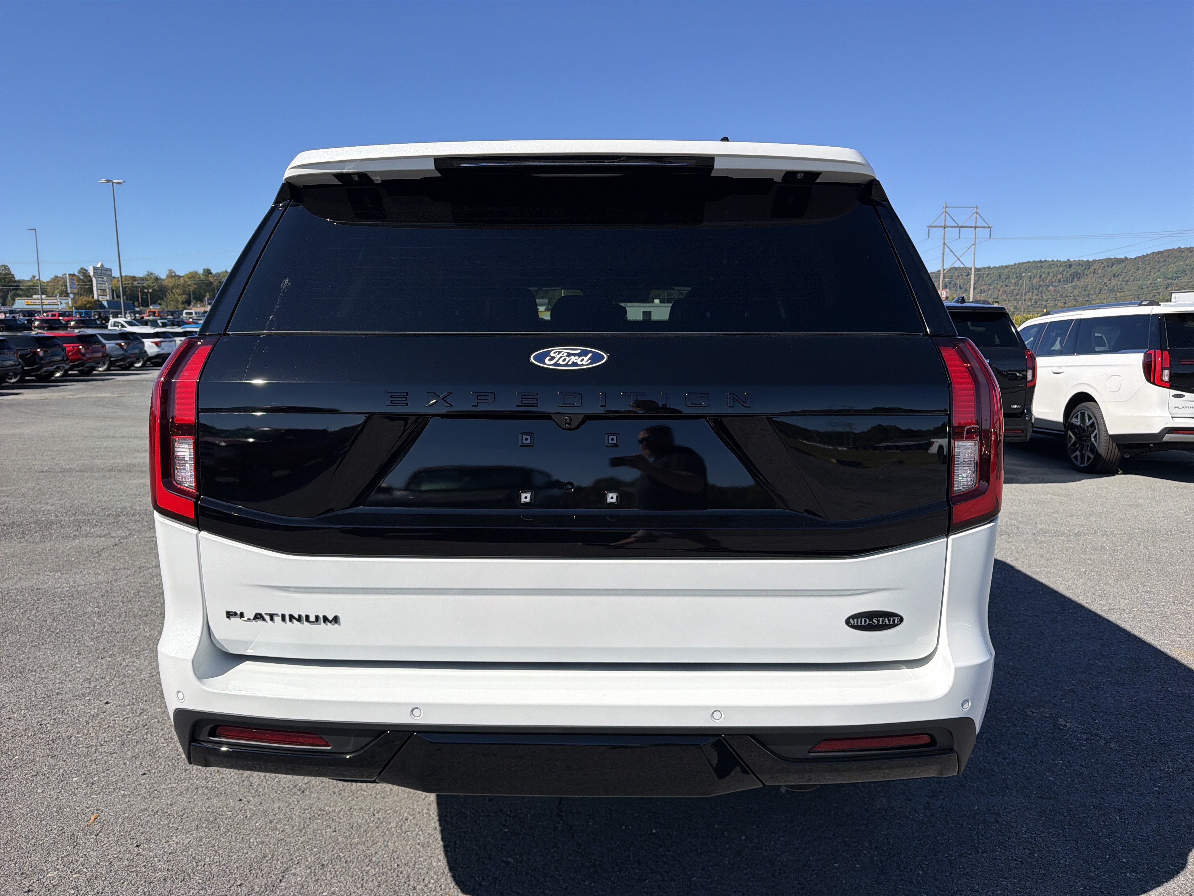 2027 Ford Expedition Platinum