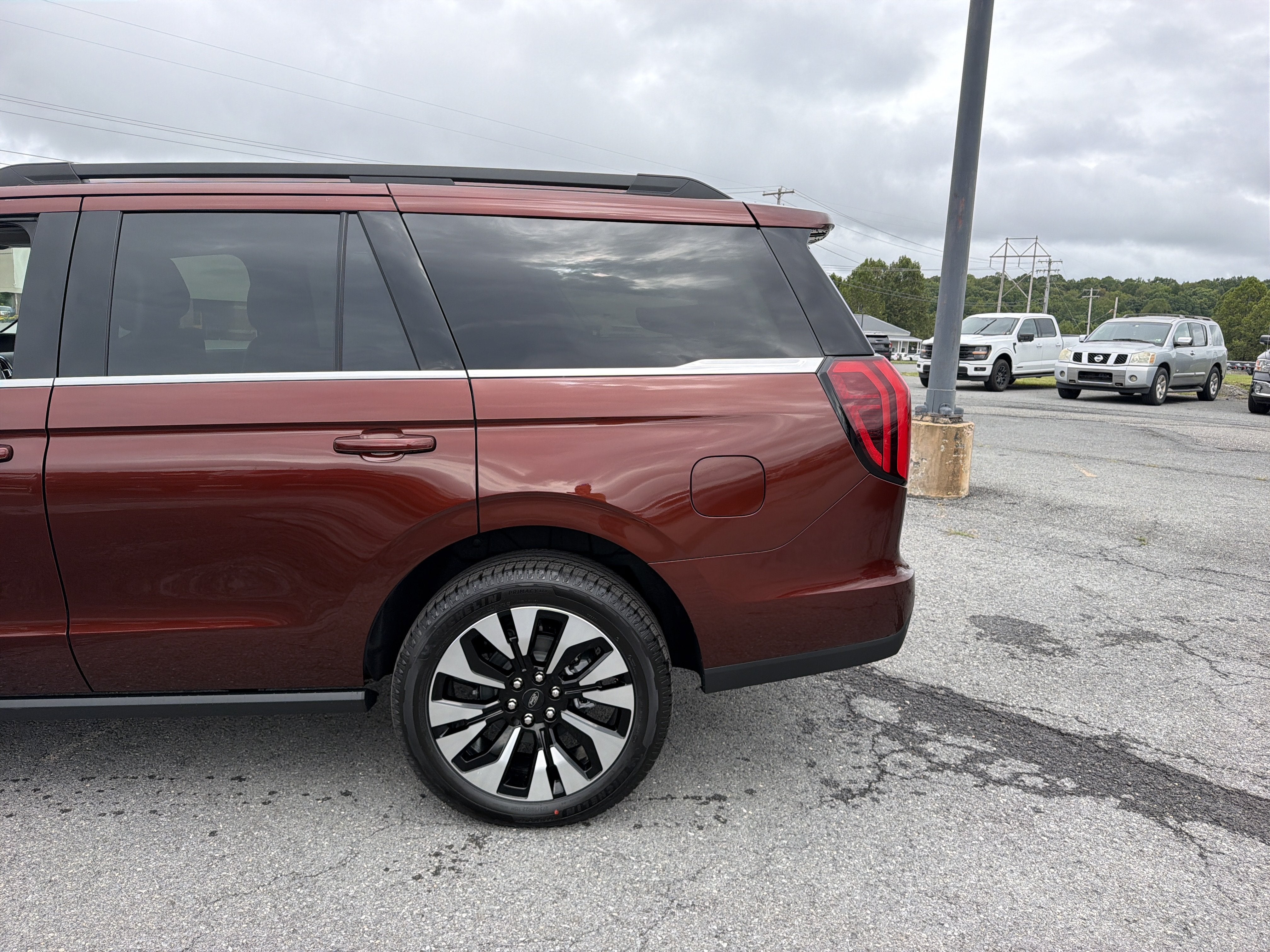 2027 Ford Expedition Platinum