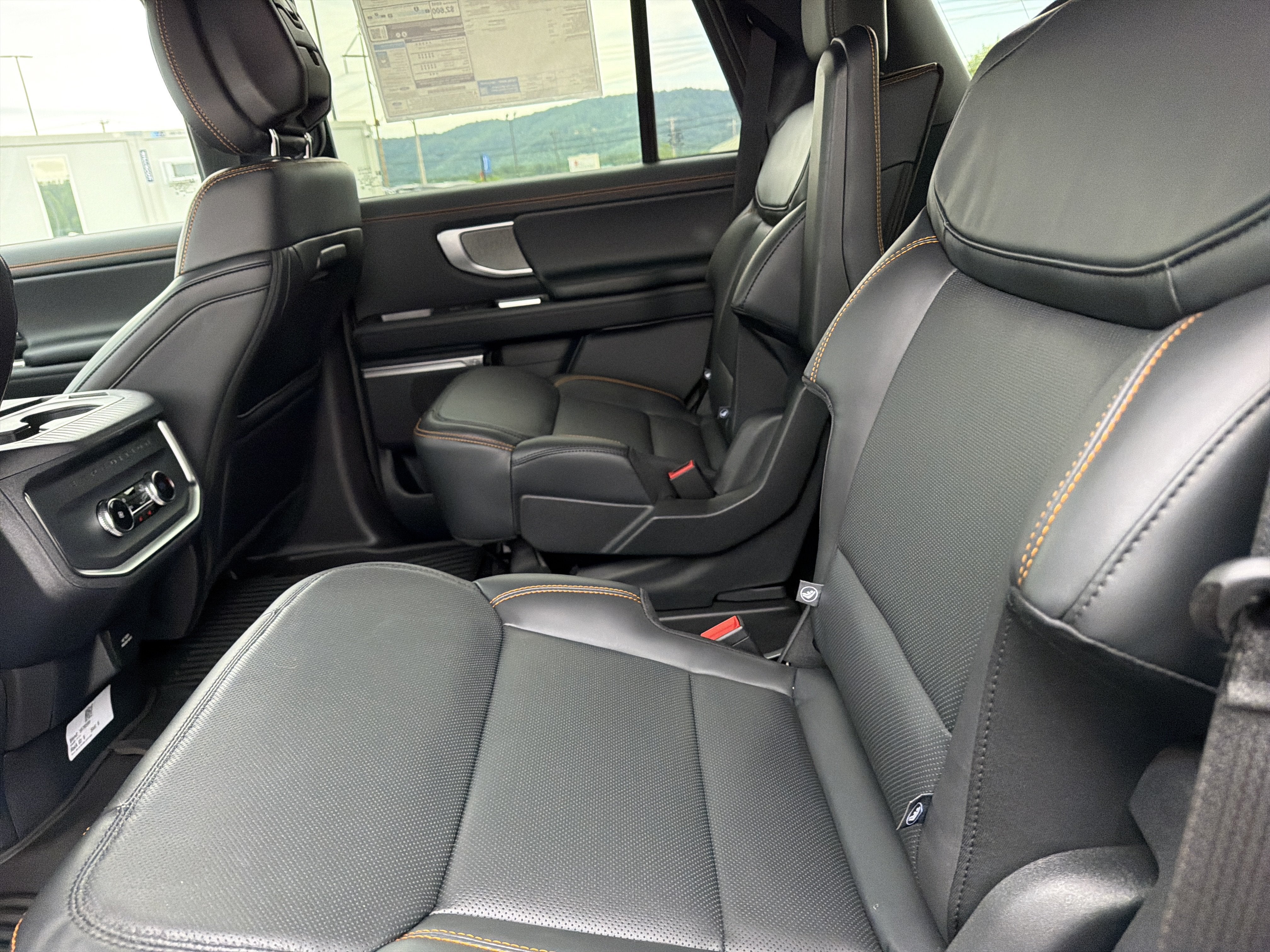 2027 Ford Expedition Tremor