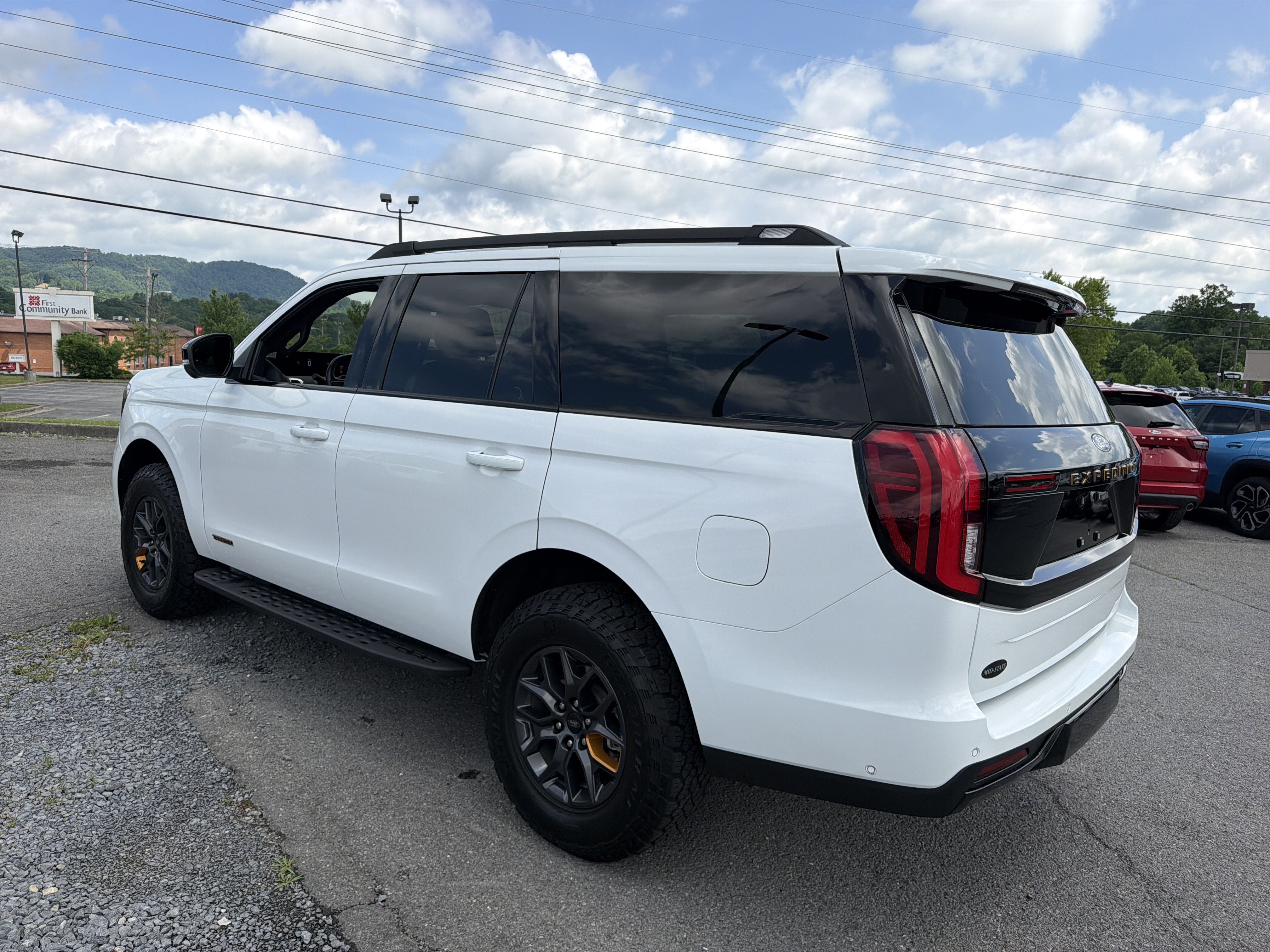 2025 Ford Expedition Tremor