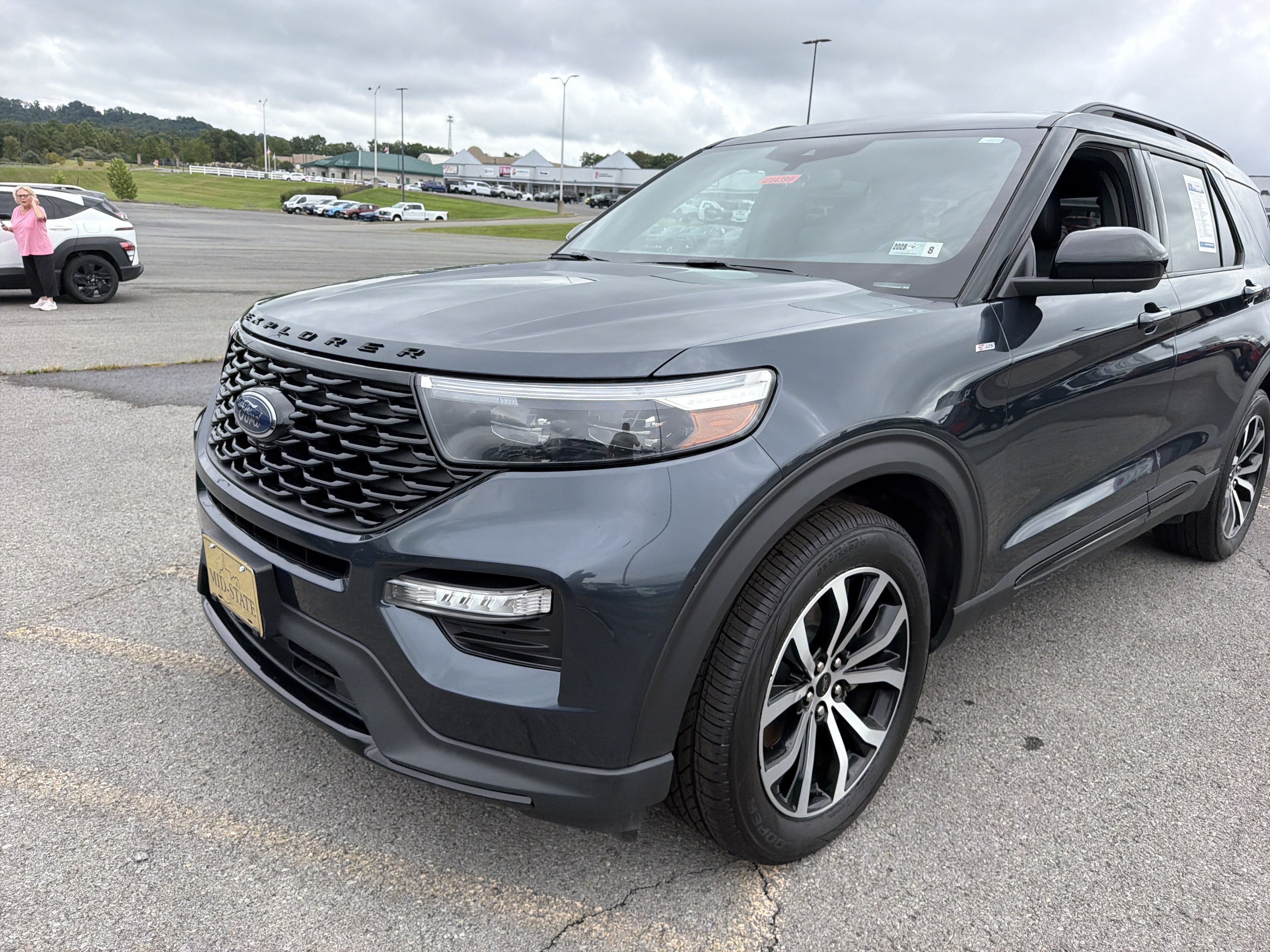 2023 Ford Explorer ST-Line