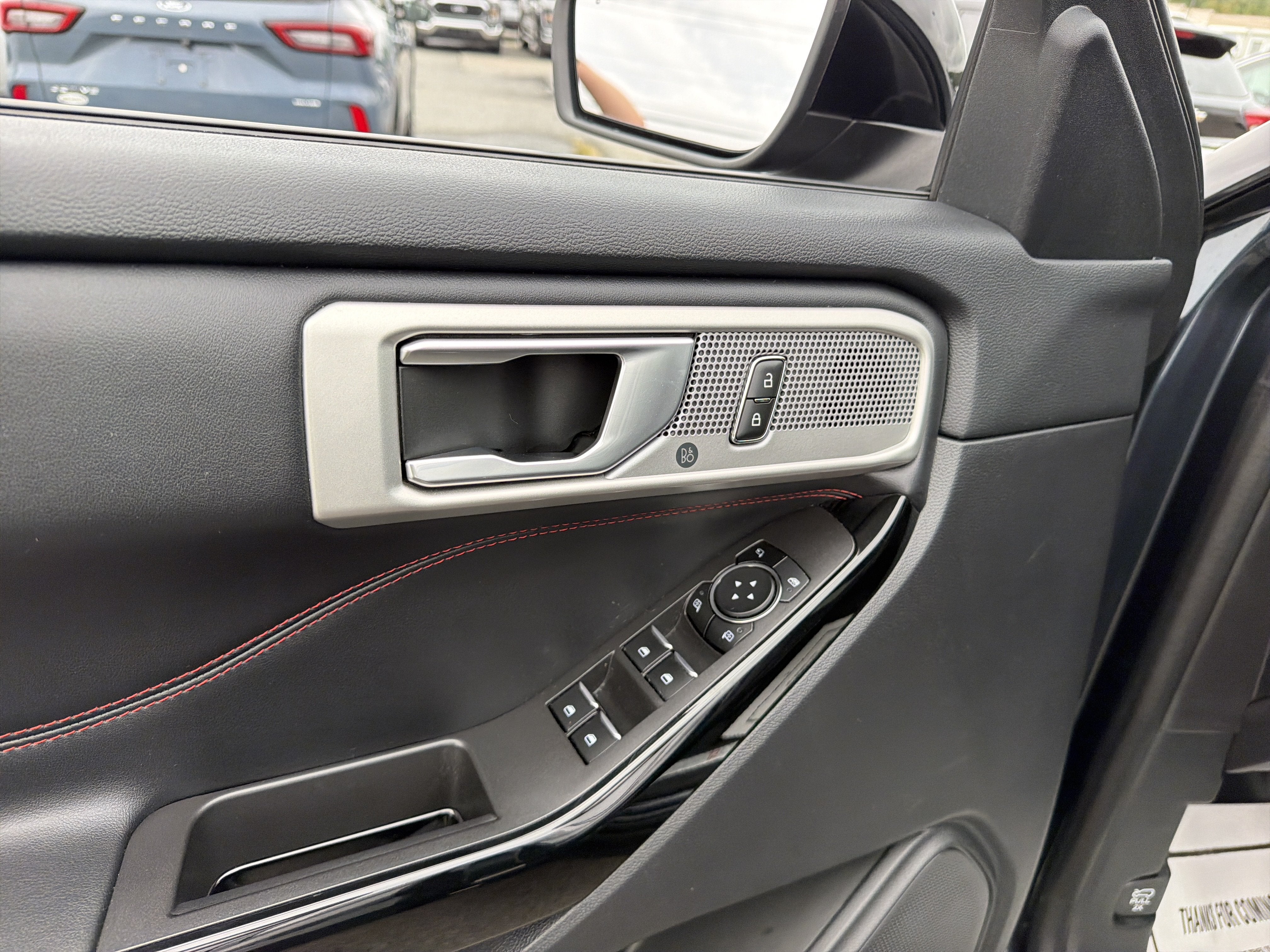 2023 Ford Explorer ST-Line