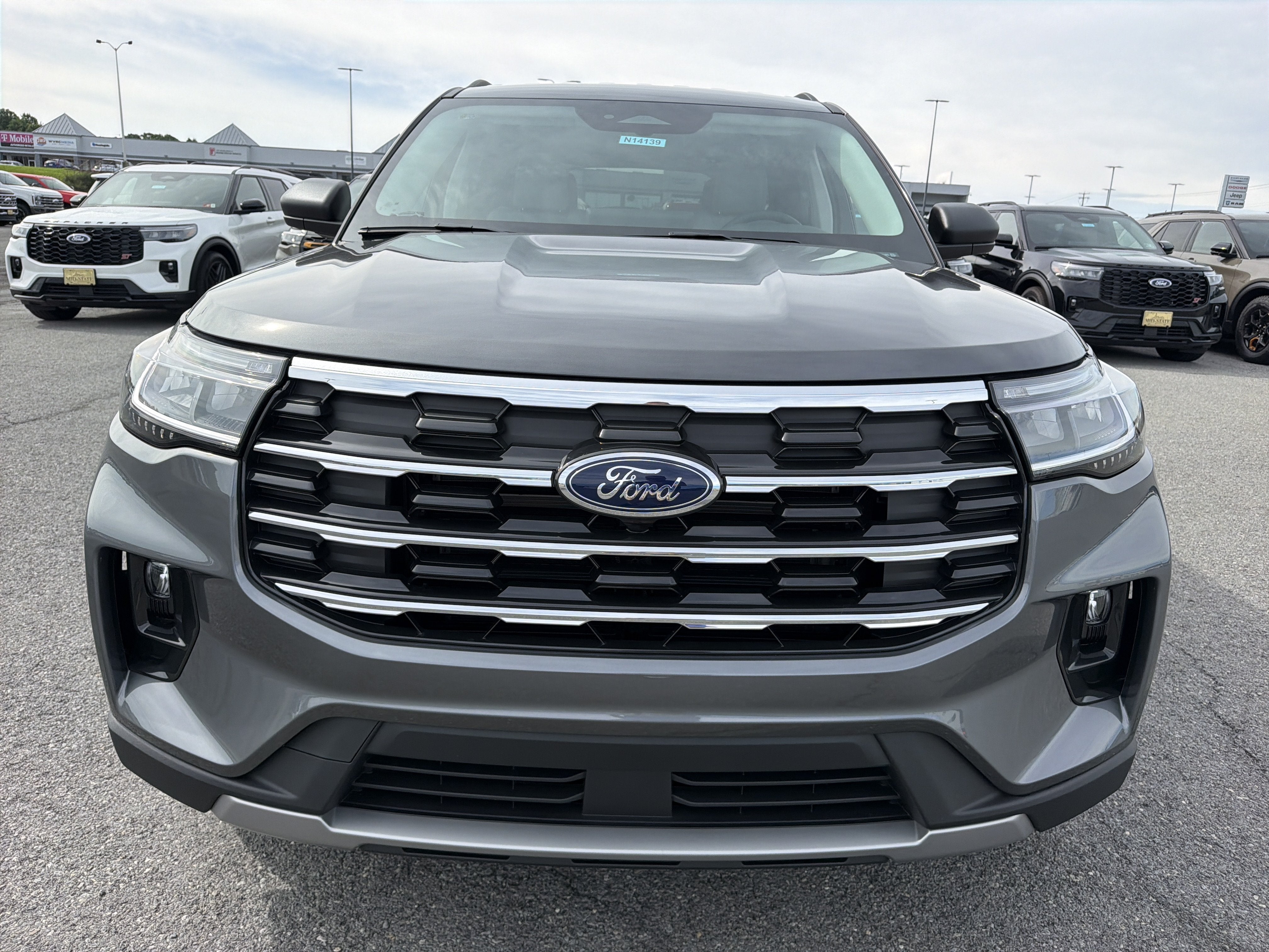 2026 Ford Explorer Active w/200A Pkg