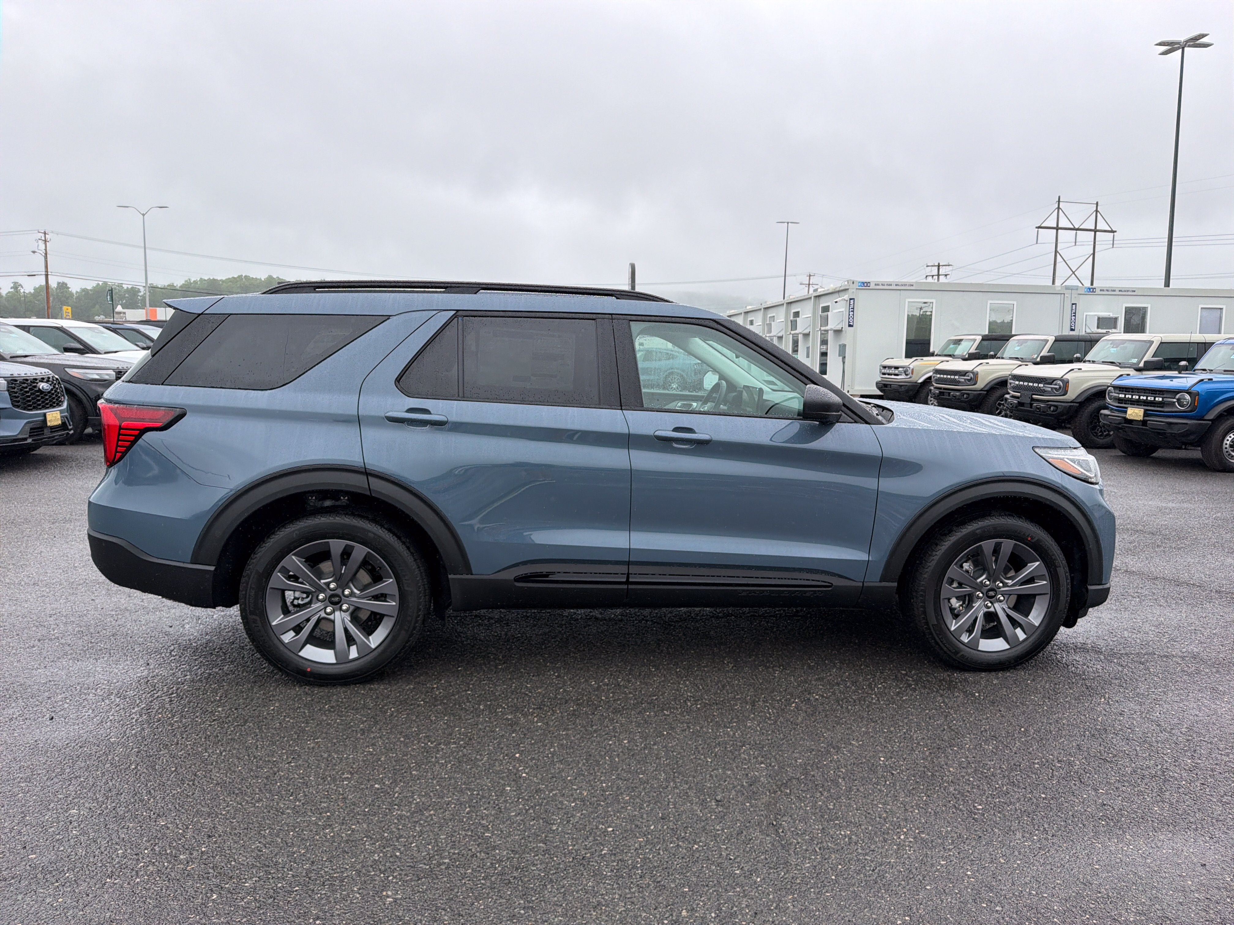 2026 Ford Explorer Active w/200A Pkg