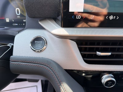 2027 Ford Explorer Active w/200A Pkg