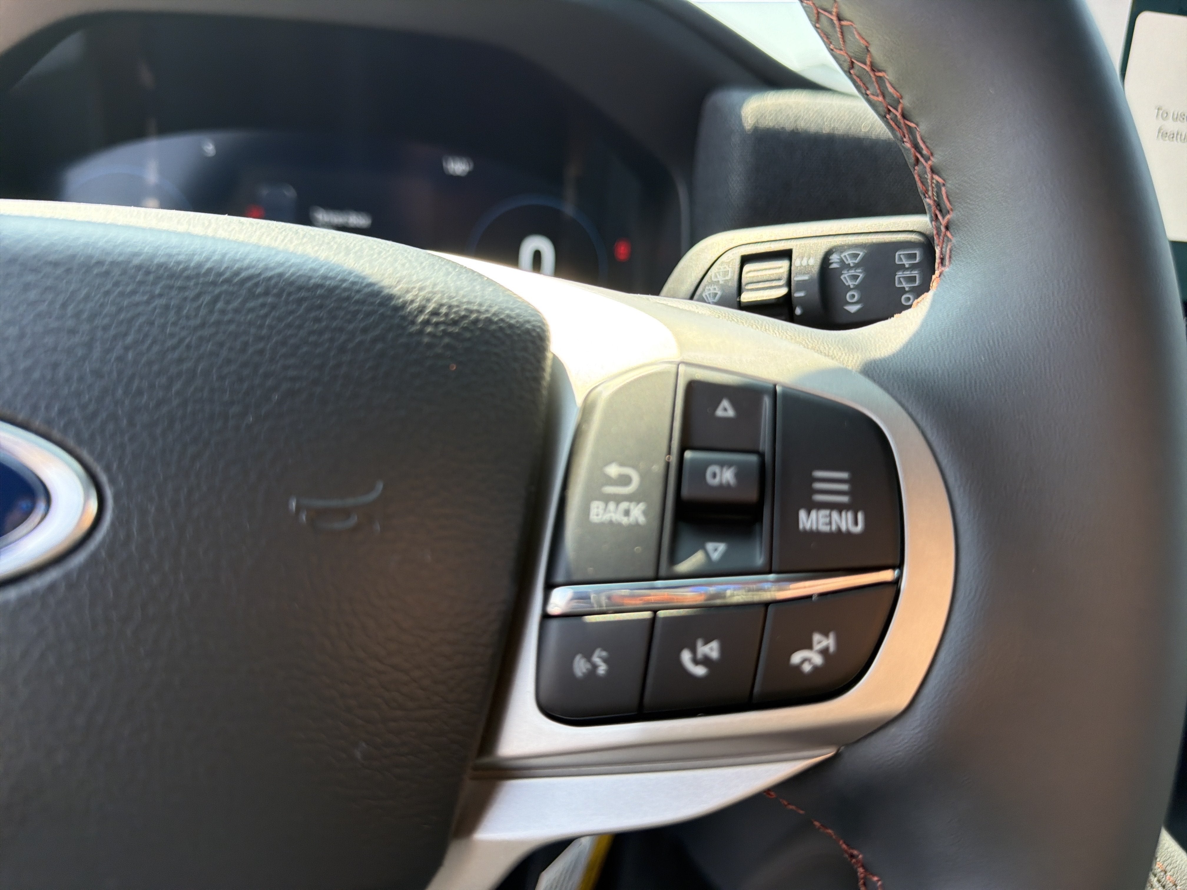 2027 Ford Explorer Active w/200A Pkg