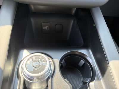 2027 Ford Explorer Active w/200A Pkg