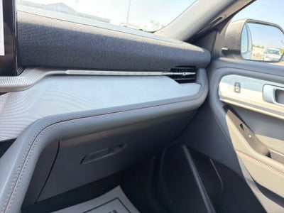 2027 Ford Explorer Active w/200A Pkg