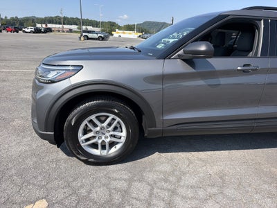 2027 Ford Explorer Active w/200A Pkg