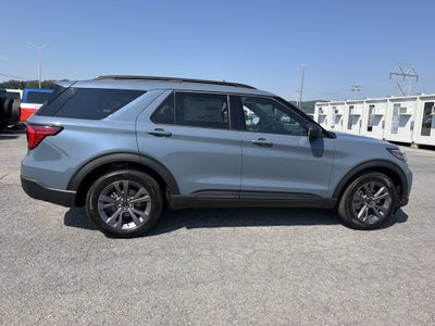2027 Ford Explorer Active w/200A Pkg