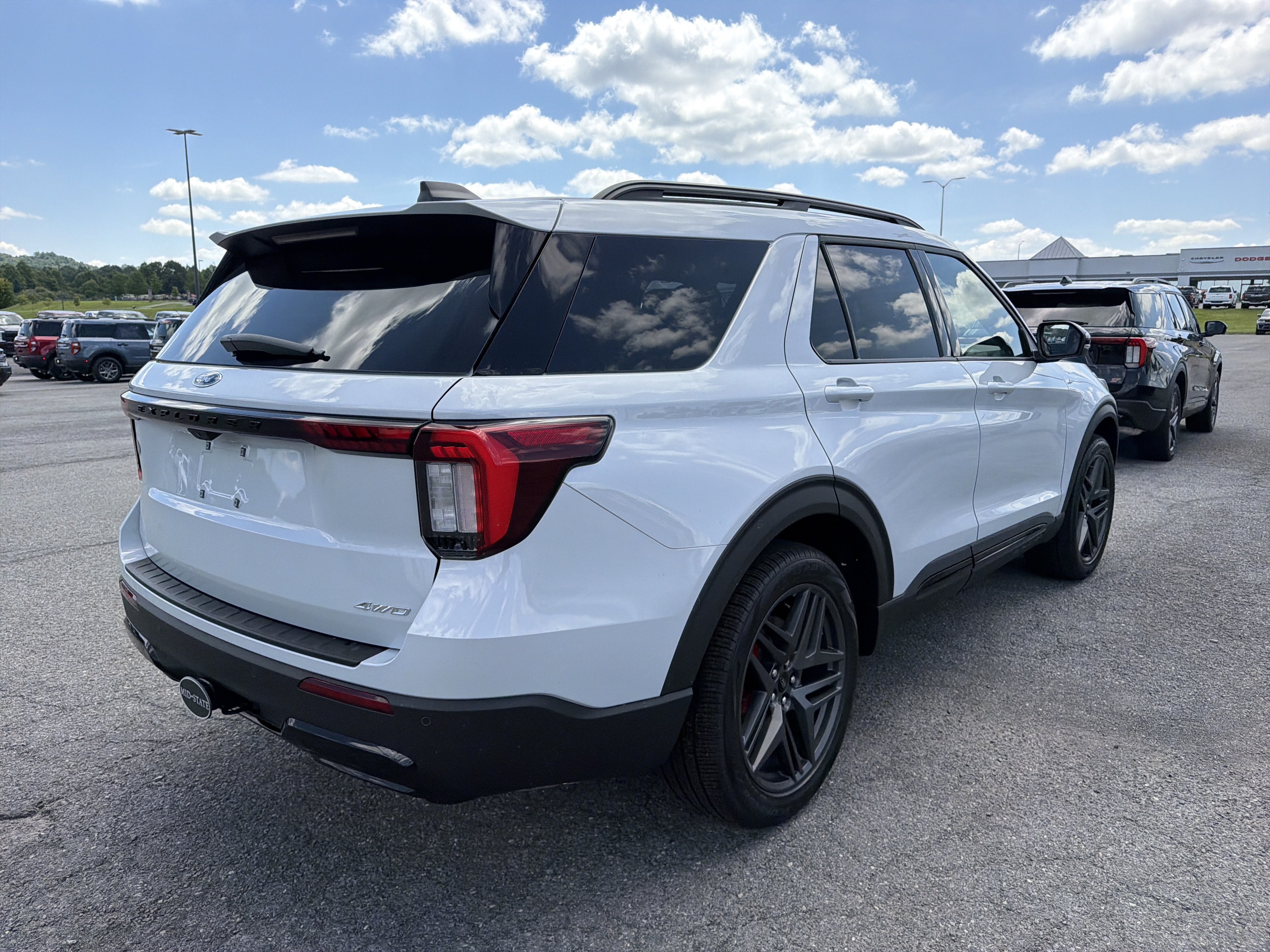 2026 Ford Explorer ST-Line