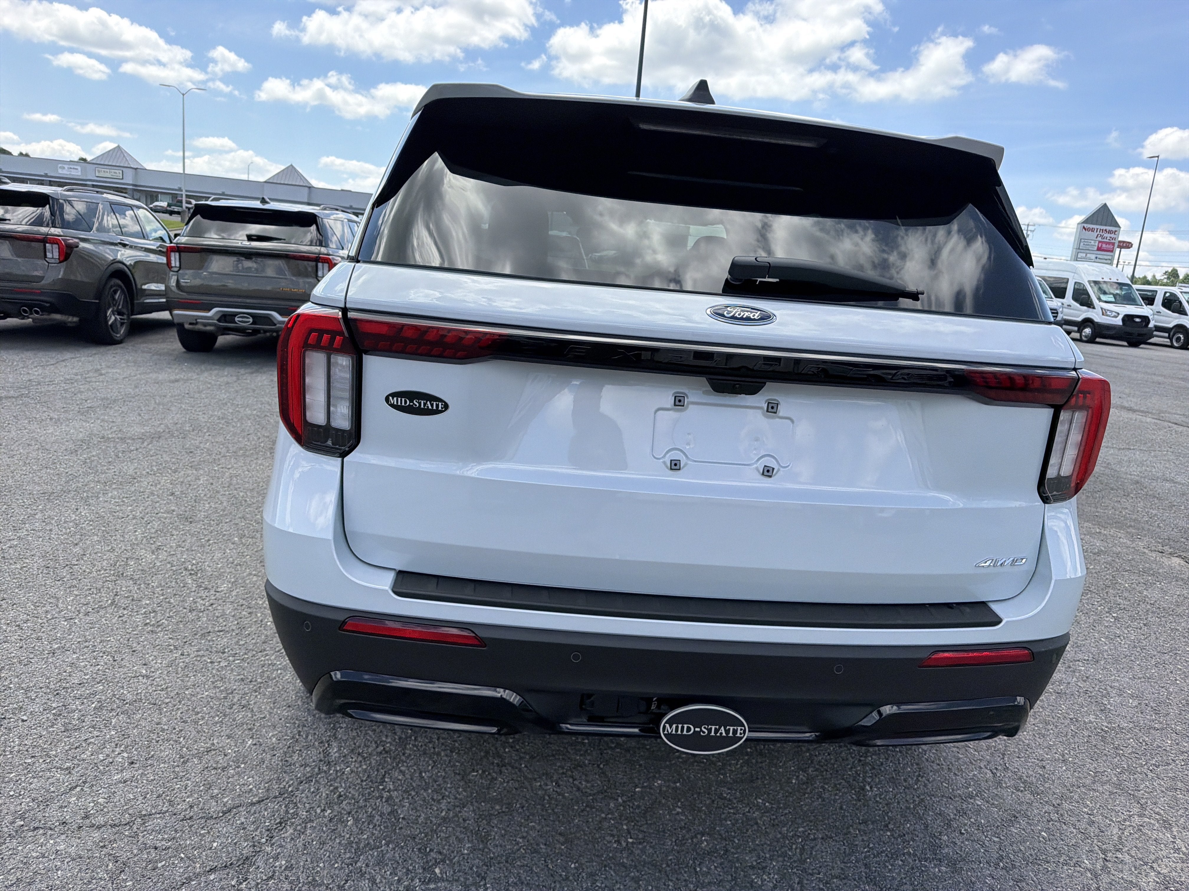 2026 Ford Explorer ST-Line