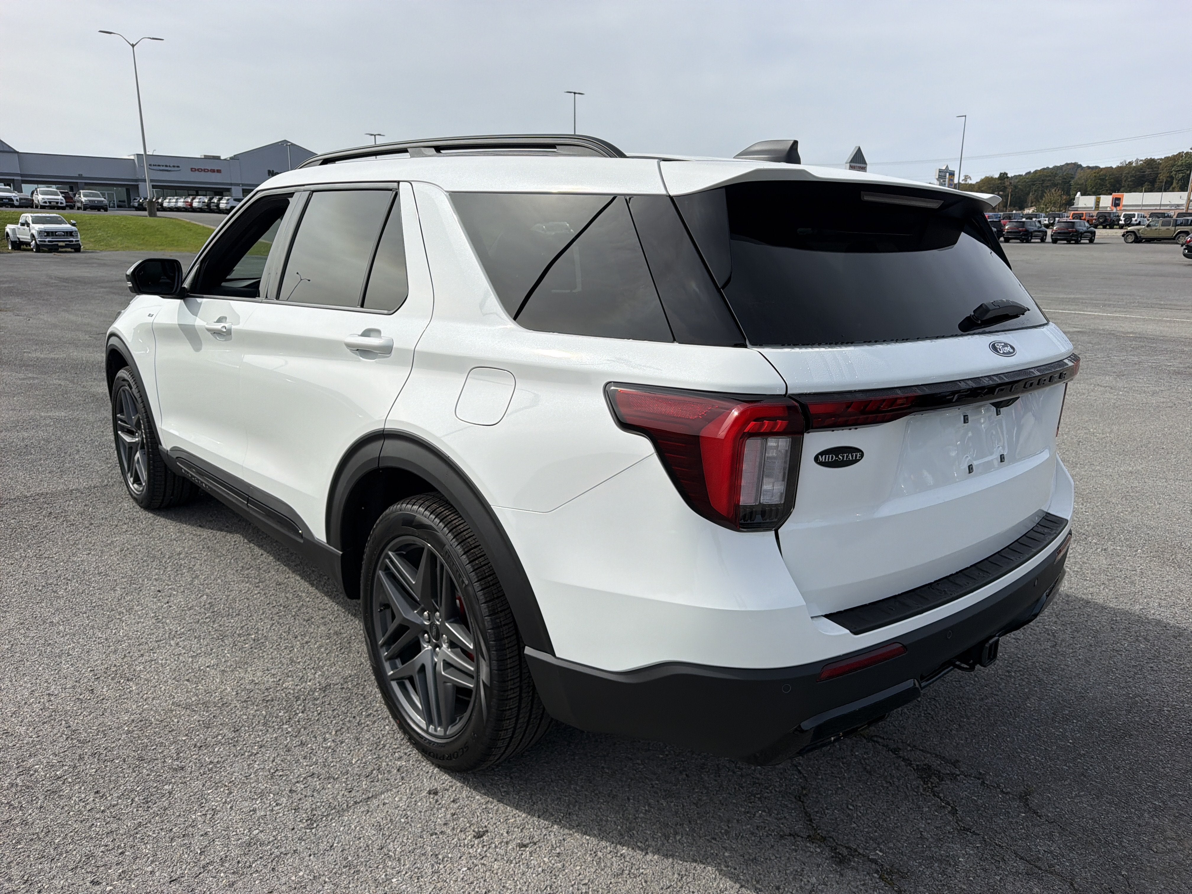 2027 Ford Explorer ST-Line